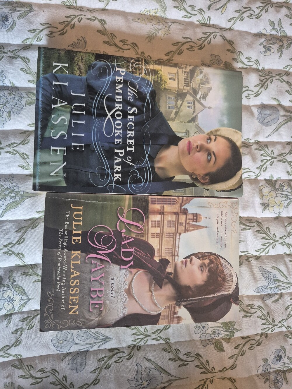 Set: The Secret of Pembrooke Park & Lady Maybe - Blue and Pink Covers